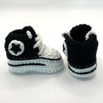 CHUCKS Black