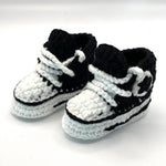 CHUCKS Black